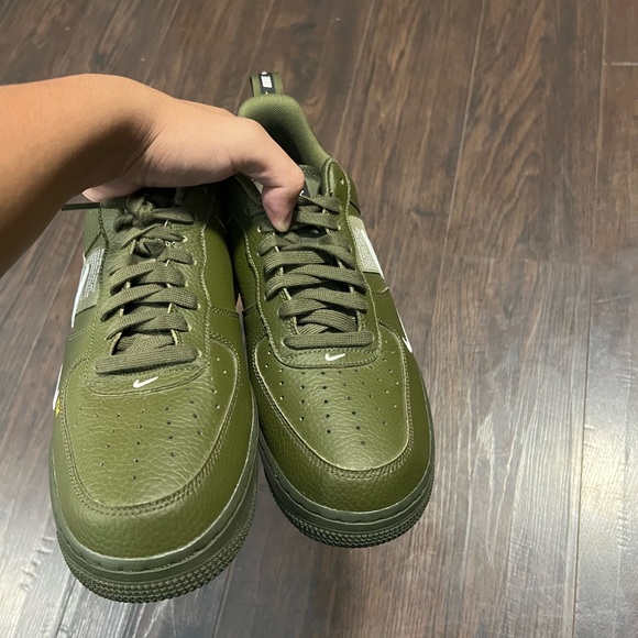 Sold - Picture 4 of 7